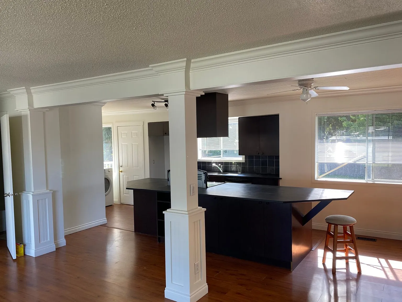 2569 Sugarpine Street Abbotsford — Photo 2