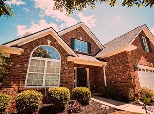 9 Glenaire Dr, Greer, SC 29650
