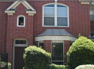 2104 Gillette St, Houston, TX 77006