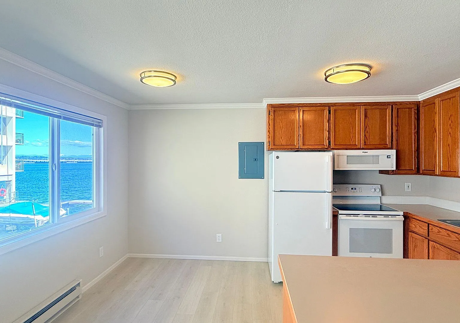 Buchan Apartments in Madison Park — Photo 3