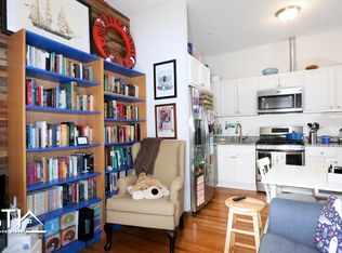 1363 E 50th St APT 2A, Chicago, IL 60615