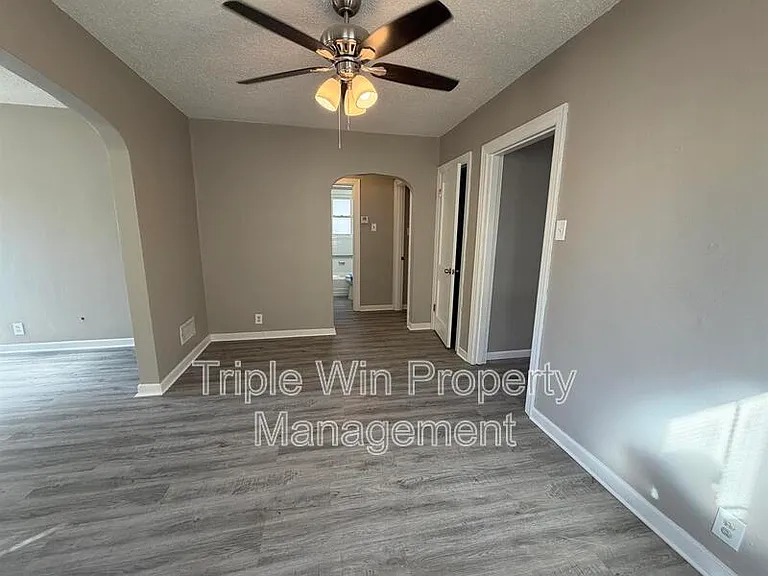 3915 Itaska St — Photo 13