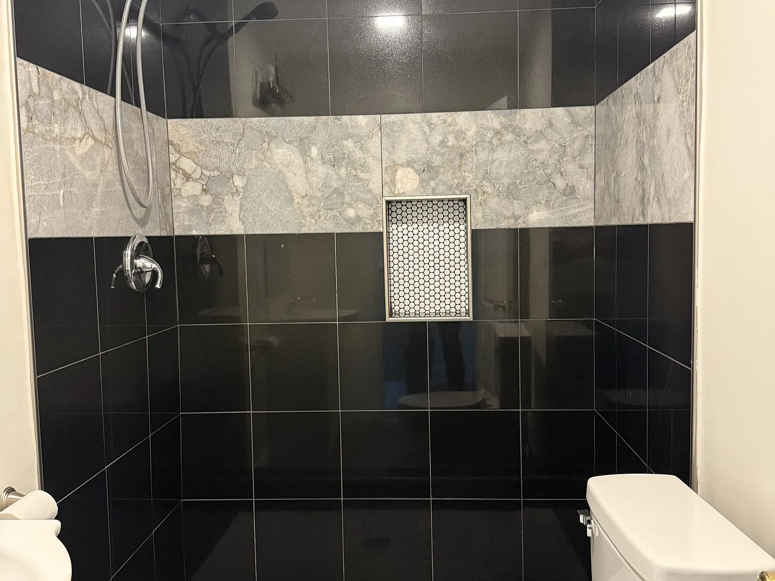 208 Travora St - 1 — Photo 4