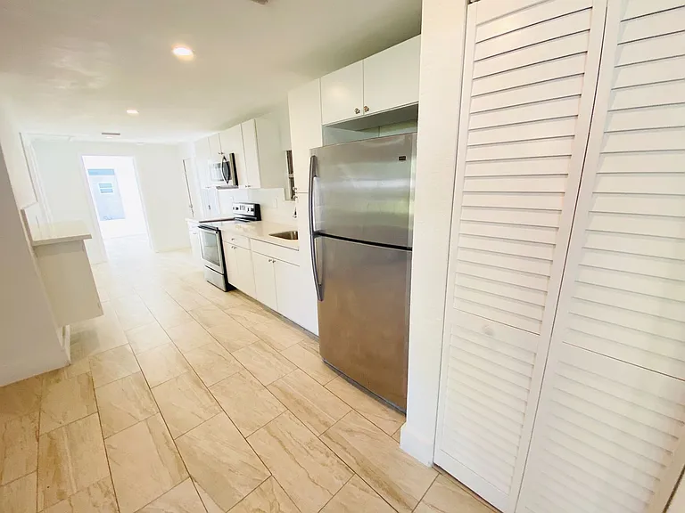 2230 NW 51st Ter — Photo 5