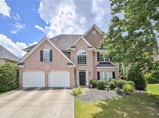 5729 Vinings Place Dr SE, Mableton, GA 30126