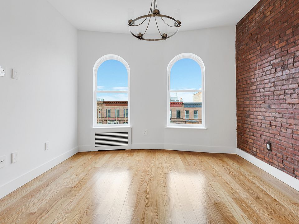 1st image of 211 8th Ave APT 2C