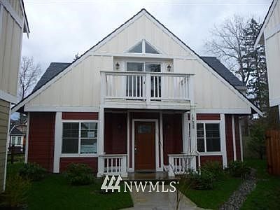 1st image of 16428 33rd Avenue W