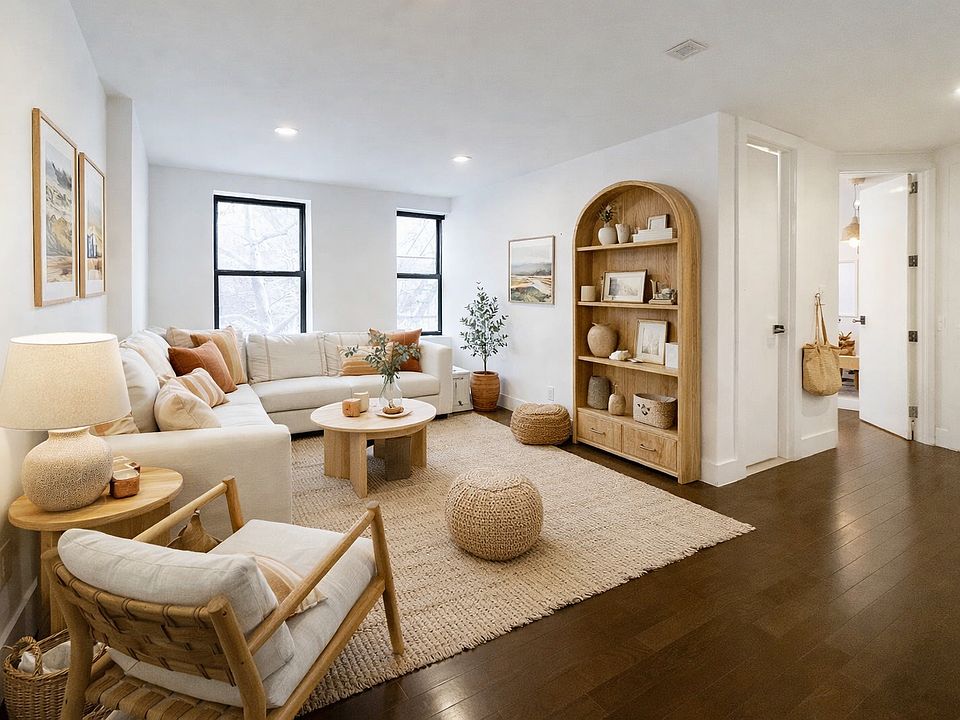 1st image of 383 1st Ave APT 3