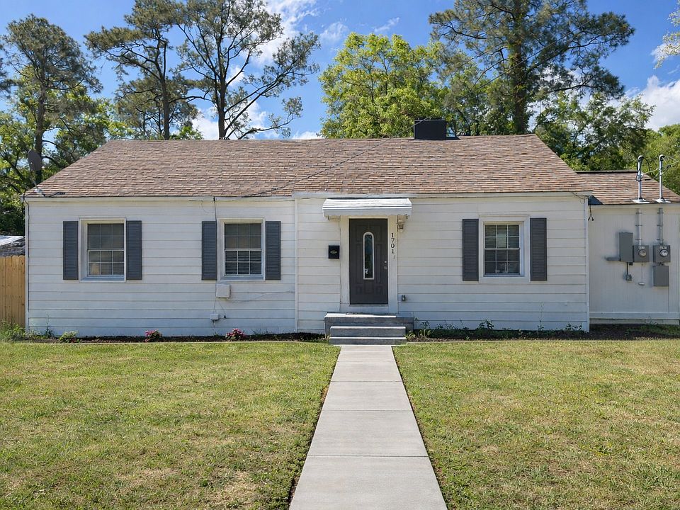 1st image of 1701 E 39th St #A