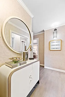 Sold by Compass | media 5