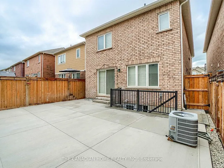 36 Enford Cres #BSMNT — Photo 24
