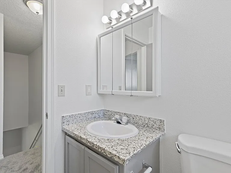 Powell Butte Townhomes — Photo 17