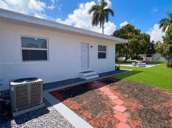 2847 Polk St, Hollywood, FL