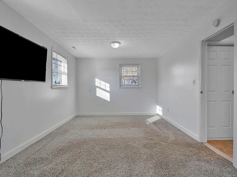 1312 Magnolia Ave — Photo 26