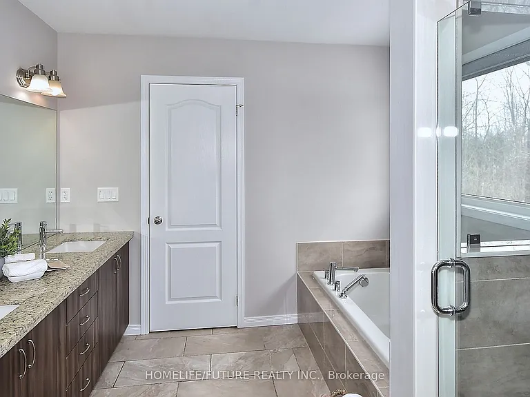39 Summer Ln — Photo 25