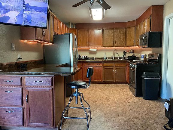 2nd image of 2301 Sky Ranch St