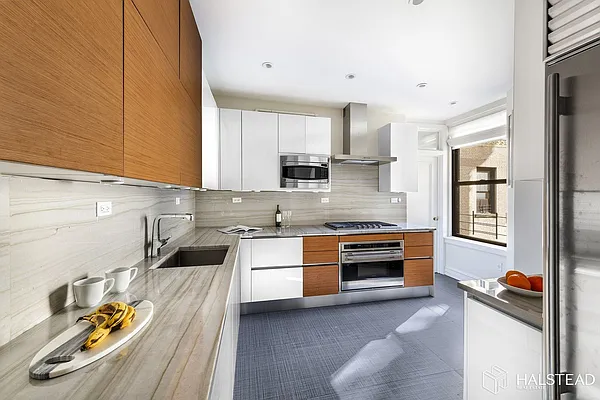 Sold by Halstead Real Estate | media 4