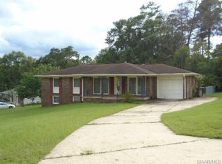 434 Woodland Hills Dr, Ozark, AL 36360