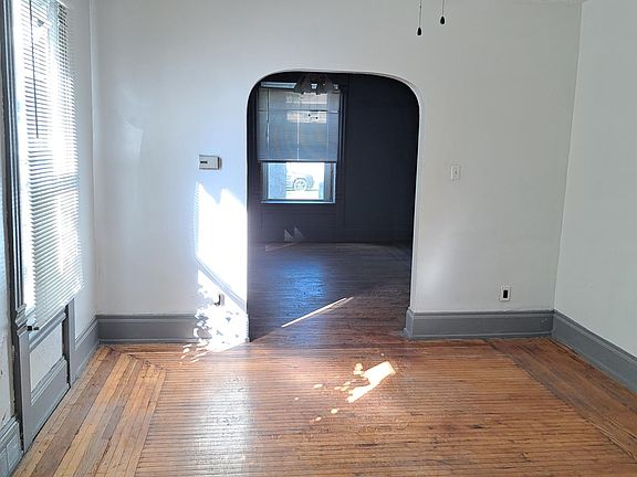 4th image of 622 Payne Ave #A