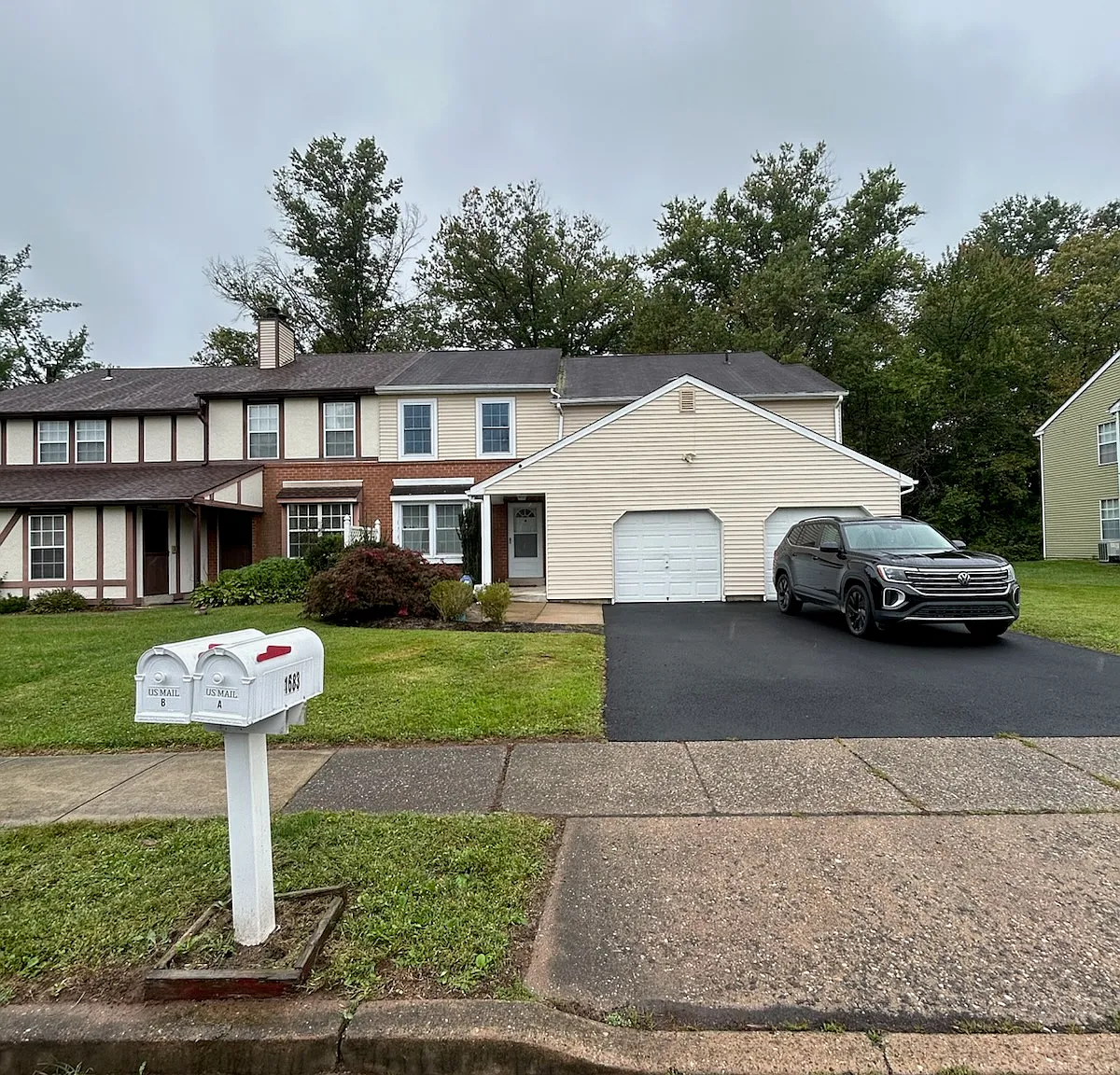 1683 Bluebird Dr — Photo 1