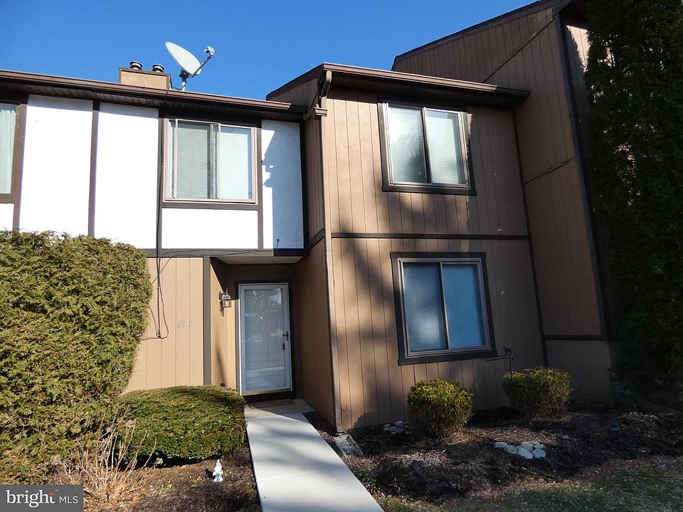 1st image of 69-3 Azalea Way