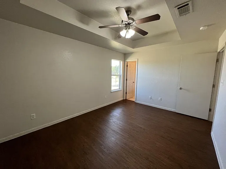 601B Bermuda — Photo 19