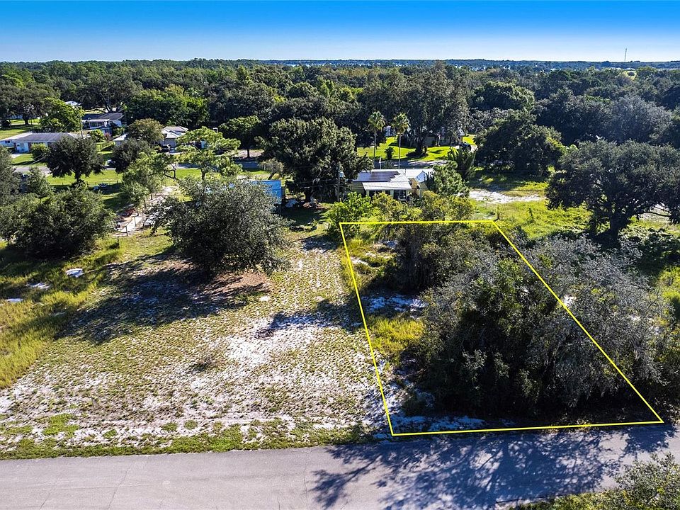 1st image of 913 HOLLYHOCK COURT