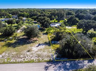 913 Hollyhock Ct, Lake Placid, FL 33852