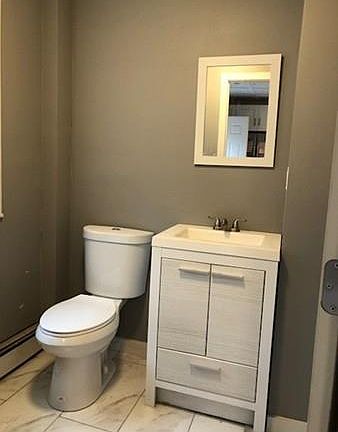 4th image of 25 Forest Ave #25