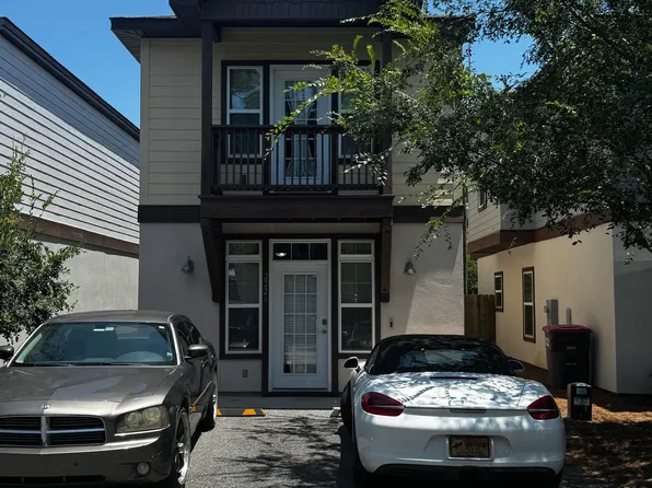 2226 Brooke St, Panama City Beach, FL 32408