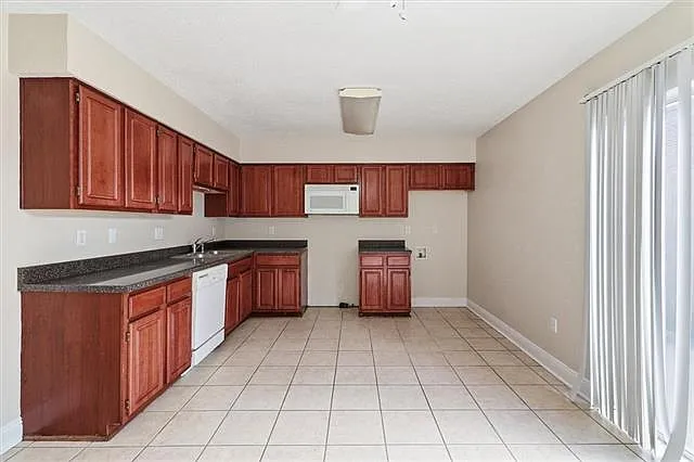 1729 Newport Pl #3 — Photo 8