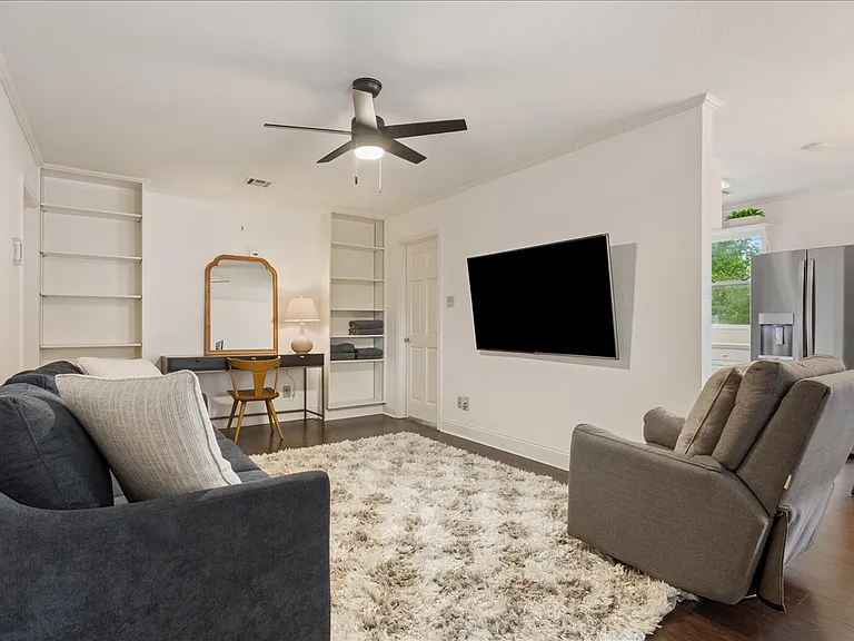 410 Rice Ave — Photo 46