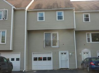 395 Donohue Rd APT 5, Dracut, MA 01826
