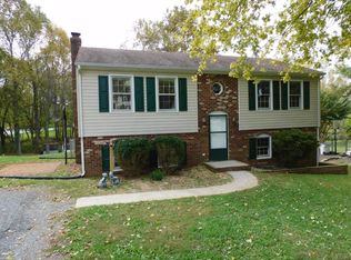 110 Cimarron Rd, Forest, VA 24551