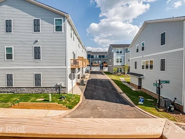 2022 Tears Ln — Photo 14