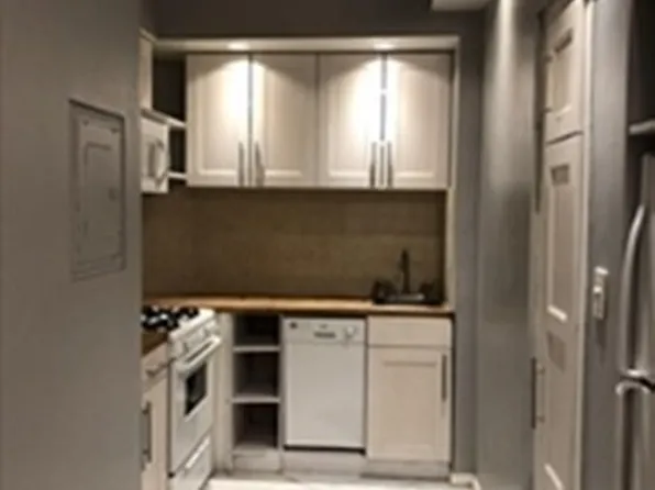 17 Radcliffe Rd APT 6, Allston, MA 02134