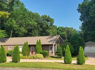 316 Maple St, East Longmeadow, MA 01028