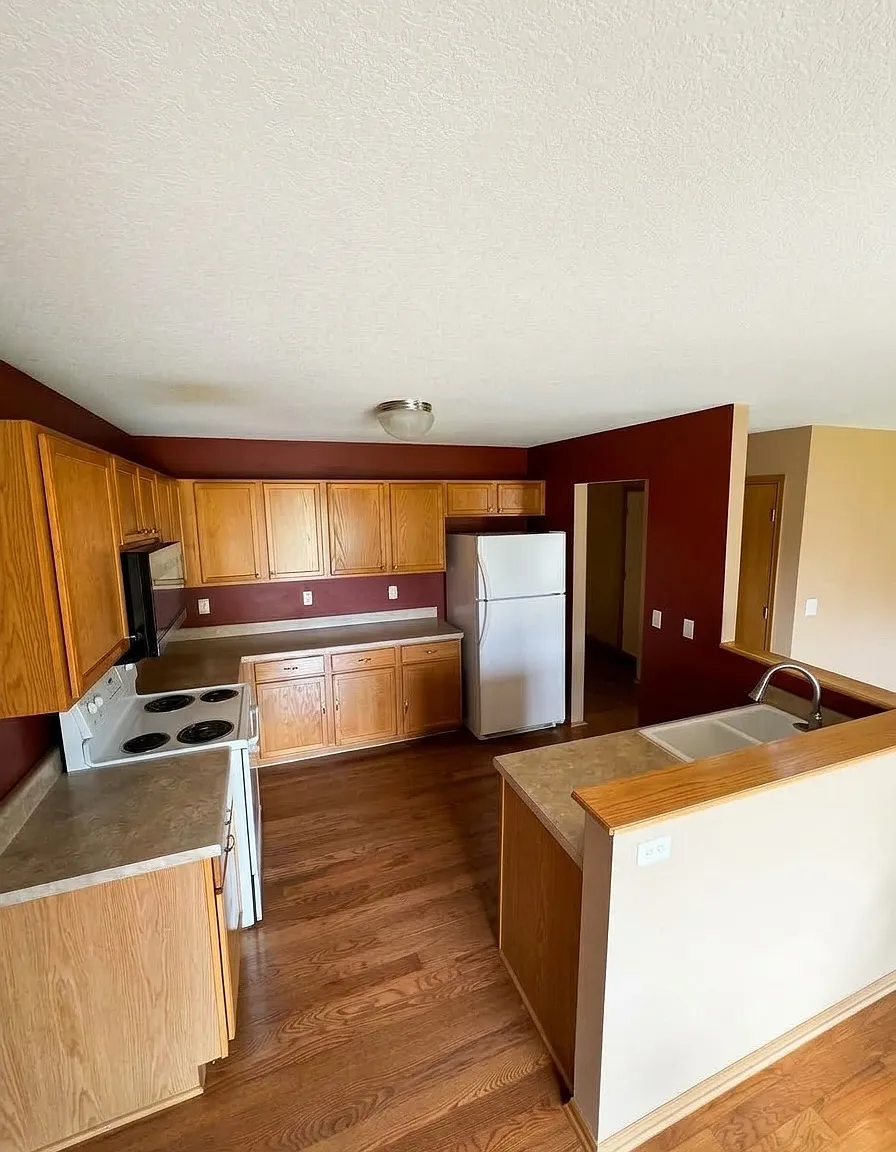 3 bed, 1477 sqft, $2,000 — Photo 4