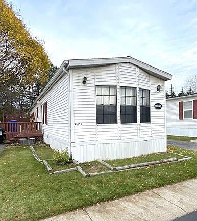 2nd image of 48593 Pineview Dr