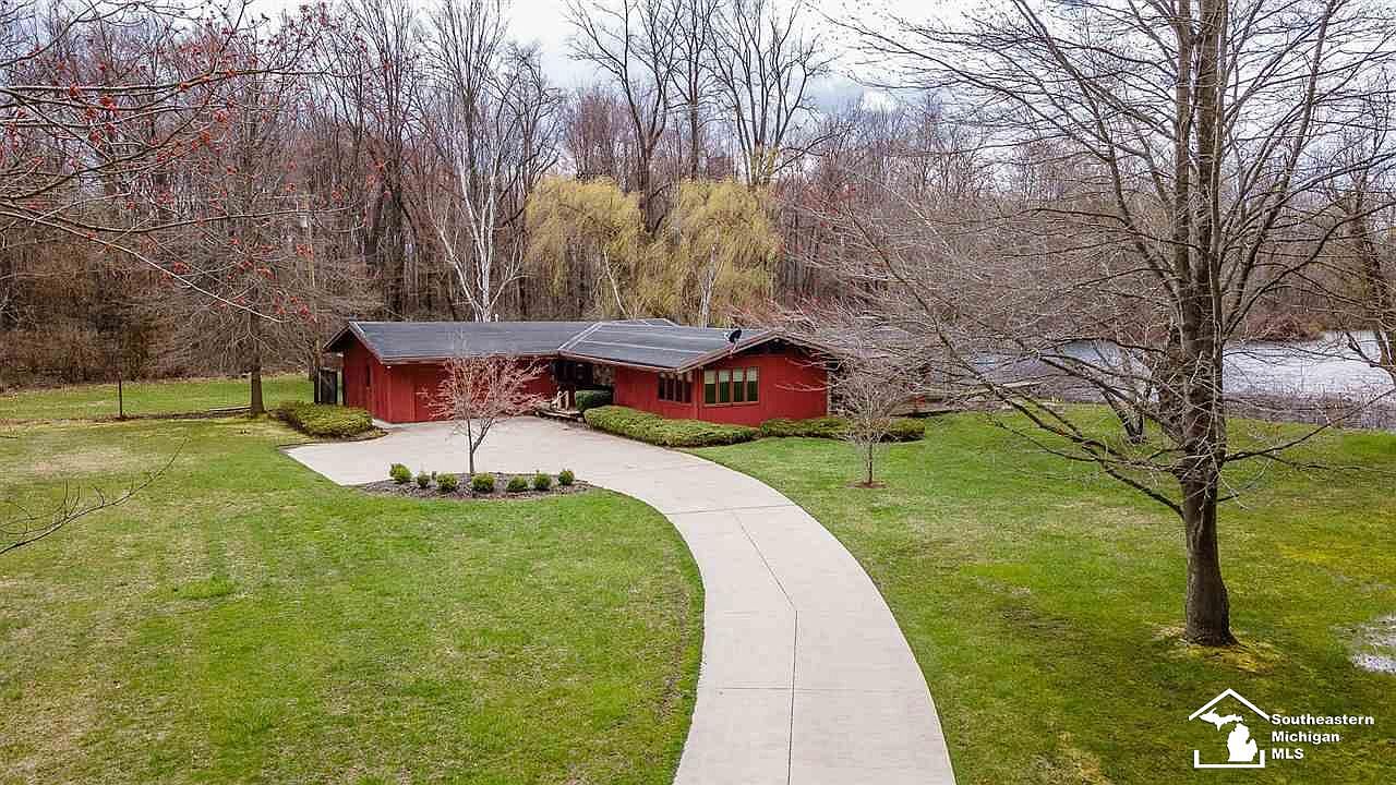 1929 W Hurd Rd, Monroe, MI 48162 Zillow