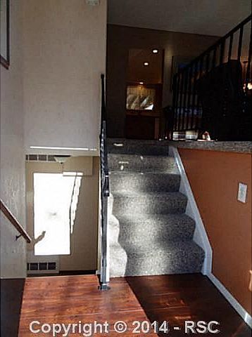 2nd image of 1223 Martin Dr