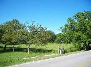 1821 Florence Rd, Roanoke, TX 76262