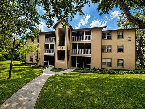 637 Buoy Ln #201 Photo 1