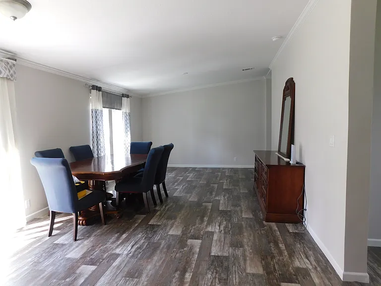 6981 SE Highway 31 — Photo 11