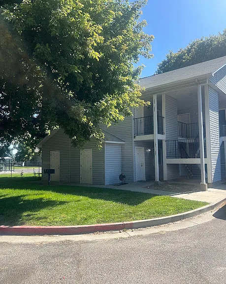 2315 E. Locust St. Building