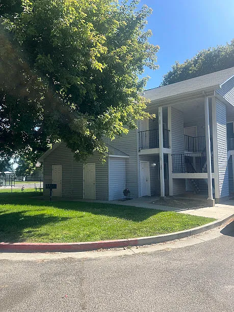 2315 E. Locust St. Building - 2315 E Locust St #101
