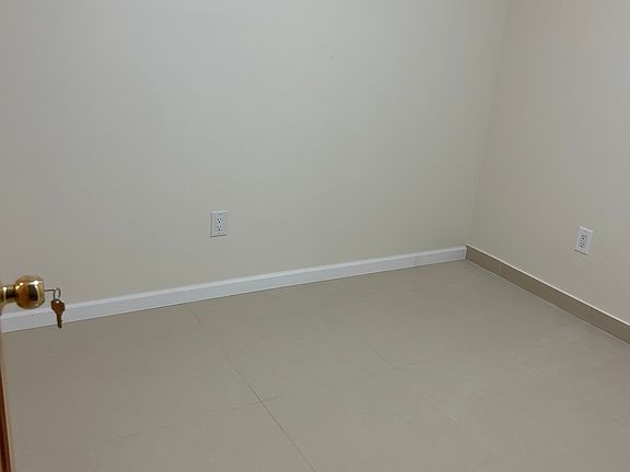 5th image of 14005 58th Rd #1