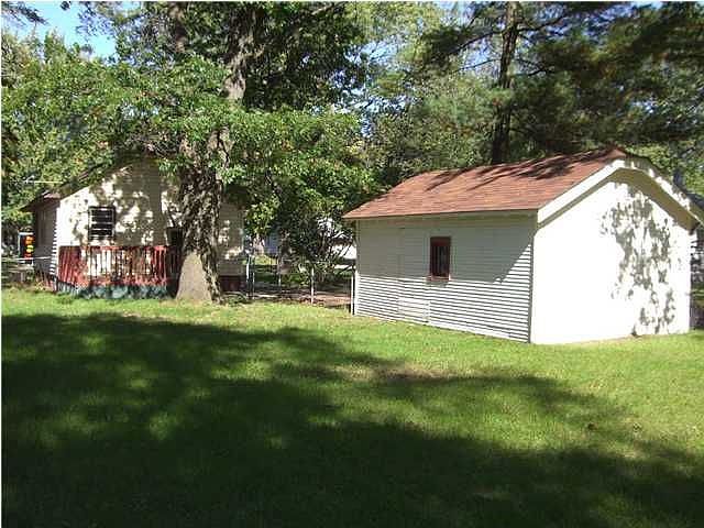 2nd image of 326 43rd St SE