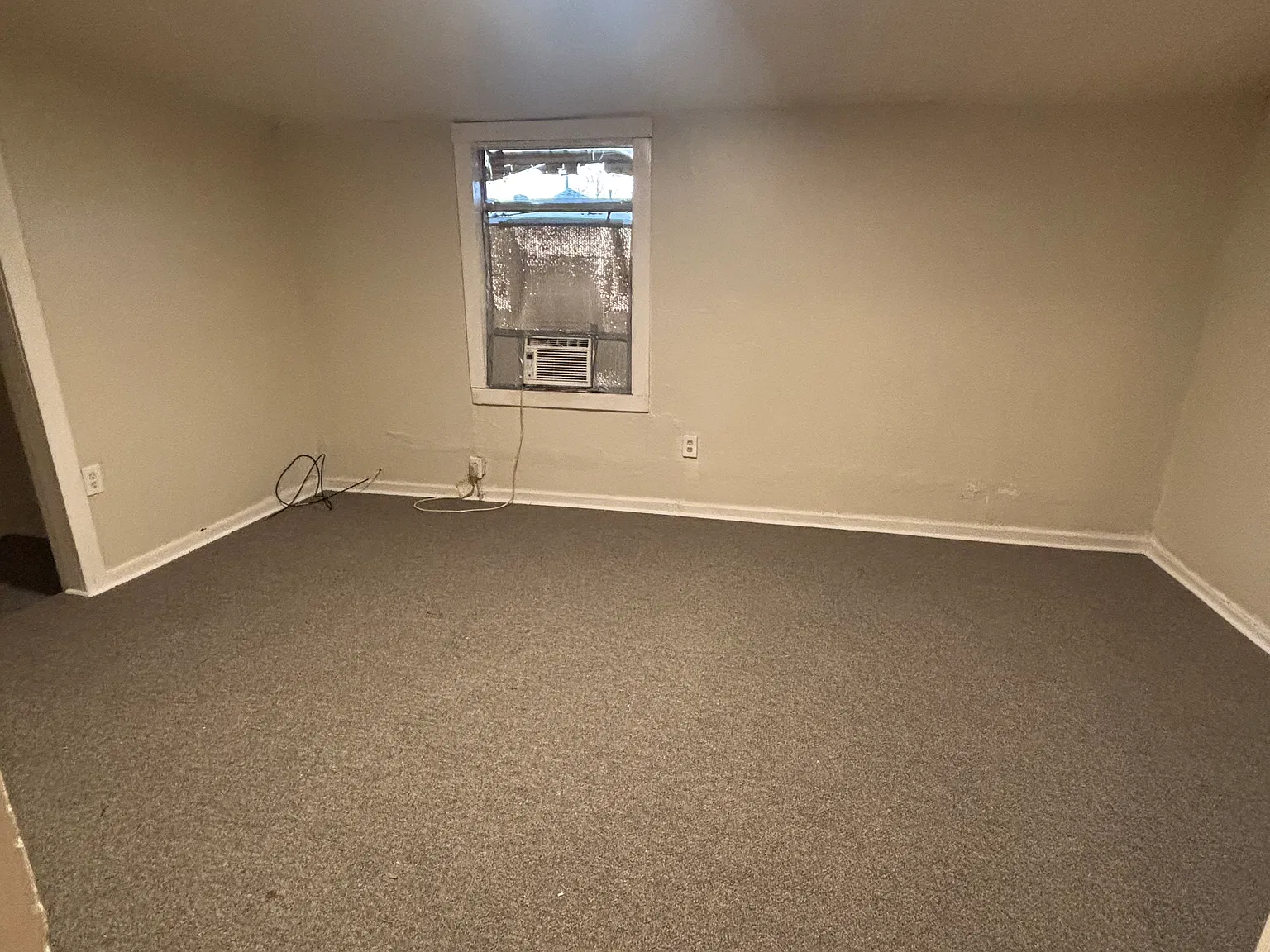 2 bed, $875 — Photo 2