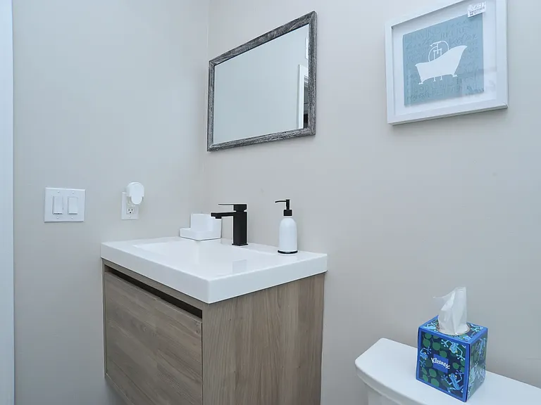 6596 E Calle La Paz #A — Photo 13